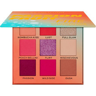 Revolution Paletka očních stínů Hot Shot Passion Fire (Shadow Palette) 9 g woman