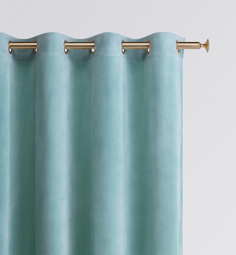 Dekorační velvet závěs s kroužky VELVETIA mátová 140x250 cm (cena za 1 kus) MyBestHome