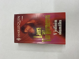 V jediném okamžiku