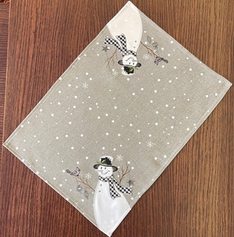 Dekorační ozdobný ubrousek SNOWMANS 35x50 cm Mybesthome