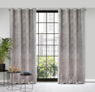 Dekorační vzorovaný velvet závěs s kruhy GOYA PIERRE CARDIN 140x250 cm stříbrná (cena za 1 kus) MyBestHome