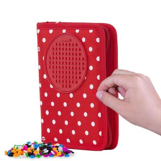 PIXIE CREW červený školní penál s bílými tečkami