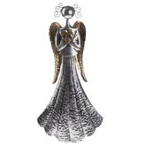 Kovový anděl se srdcem, 4/8