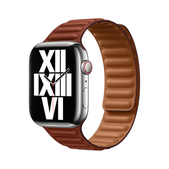 Apple Watch 45mm cihlově hnědý kožený tah - M/L
