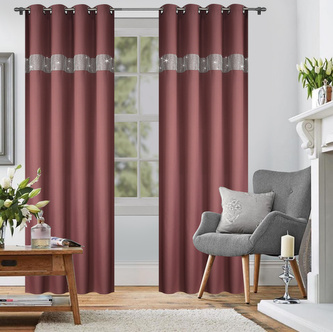 Dekorační závěs s kruhy ANDRE tmavě růžová 145x250 cm (cena za 1 kus) MyBestHome