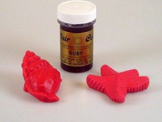 Gelová barva Sugarflair (25 g) Ruby