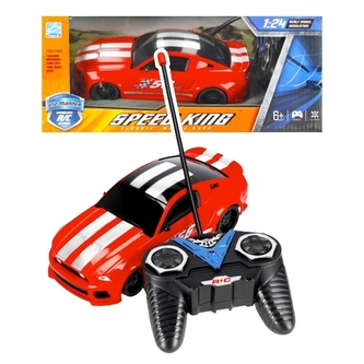 Závodní auto na dálkové ovládání