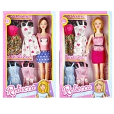 Panenka s oblečením