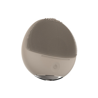 Sefiros Silikonový hloubkový čistič pleti Sefiros Brusha5 woman