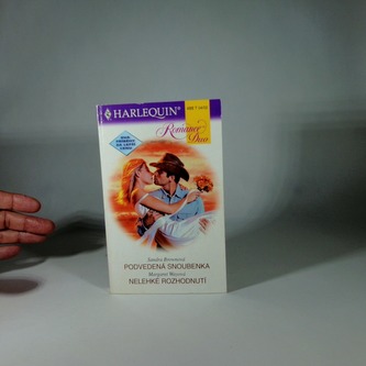 Podvedená snoubenka/Nelehké rozhodnutí