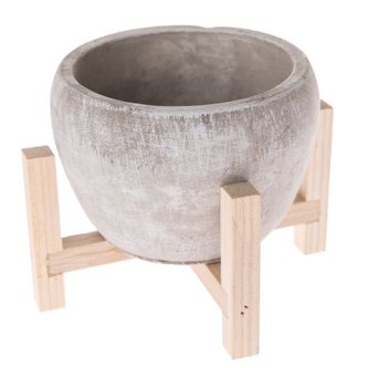 Betonový obal na květináč v dřevěném stojanu, 0/18