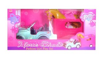 Auto z przyczepą i koniem Auto z przyczepą i koniem