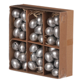 Pravá křepelčí vajíčka ve stříbrné barvě,  cena za 60ks v krabičce.