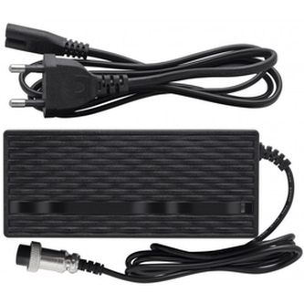 Příslušenství k el. koloběžkám BLUETOUCH nabíječka pro BT350