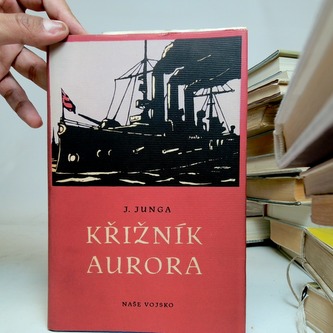 Křížník Aurora