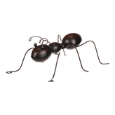 Mravenec - kovová zahradní dekorace na pověšení.