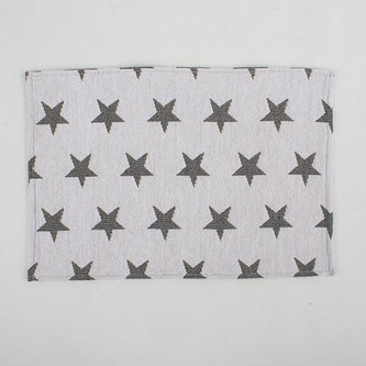 Prostírání tmavé hvězdy