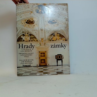Hrady a zámky v Čechách a na Moravě Hrady a zámky v Čechách a na Moravě
