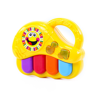 klavír se zvukem baby