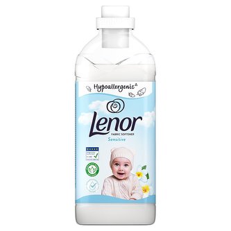 Lenor Sensitive aviváž 64 praní 1600 ml