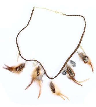 Indiánský náhrdelník s bažantím peřím