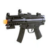 samopal se zvukem, světlem a vibracemi