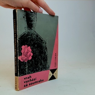 Vrah vychází za soumraku