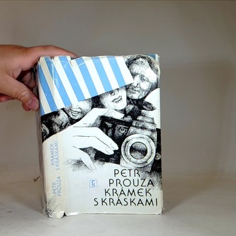 Krámek s kráskami
