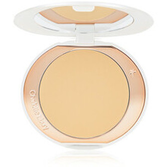 Charlotte Tilbury Rozjasňující pudr Airbrush Brightening Flawless Finish (Micro Powder) 3,4 g Odstín Far - Medium woman