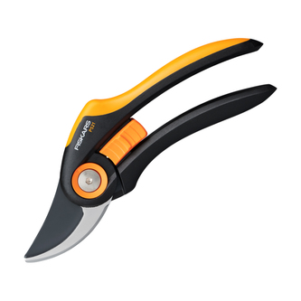 Zahradní nůžky dvoučepelové P26 černé Fiskars 1000567