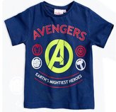 SVÍTÍCÍ TRIČKO AVENGERS - velikost 4