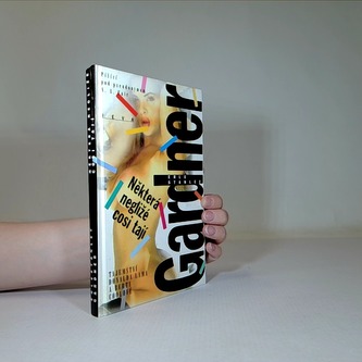 Některá negližé cosi tají