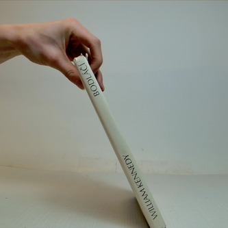 William Kennedy: Bodláčí