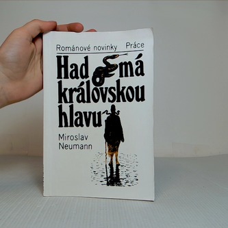 Had má královskou hlavu