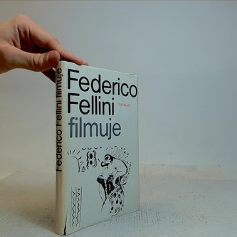 Federico Fellini filmuje