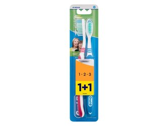 Oral-B 1-2-3 Zubní kartáček Fresh 1 balení Medium unisex