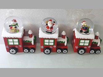 Kula śnieżna z Mikołajem