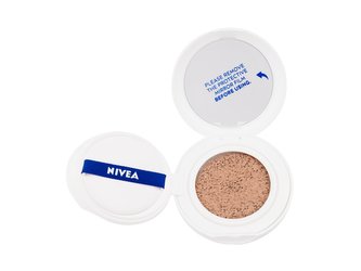 Nivea Cellular Expert Finish Makeup 3in1 Care Cushion 15 g 01 Hell SPF15 pro ženy