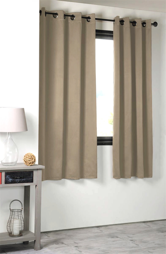 Dekorační závěs s kroužky zatemňující FLAVIA- BLACKOUT 135x180 cm béžová (cena za 1 kus) MyBestHome