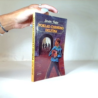Poklad černého delfína