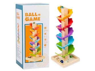 Drewniana zjeżdżalnia dla kulek