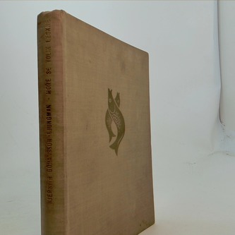 Moře se tolik leskne