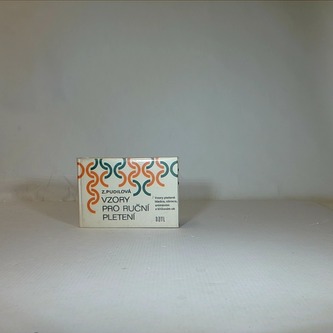 Vzory pro ruční pletení: Vzory pleté hladce, obrace, snímáním a křížením ok