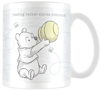 Keramický hrnek Disney|Winnie The Pooh|Medvídek Pú: Eleven O'Clockish (objem 315 ml)