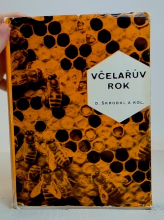 Včelařův rok
