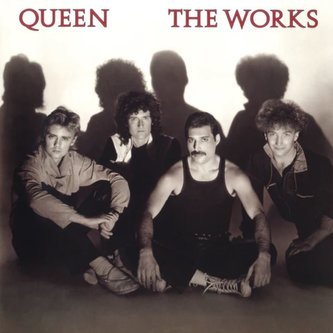 Oficiální sběratelský nástěnný kalendář 2024: Queen - New Of The World LP replika (30,5 x 30,5 cm)