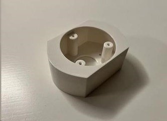 TP-LINK držák/stojan pro kamery Tapo C310/C320WS/C325WB na stěnu a strop, bílý s krytkou kabelů (1ks)