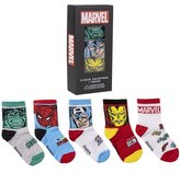 SADA 5 KS PONOŽKY AVENGERS - velikost 23-26