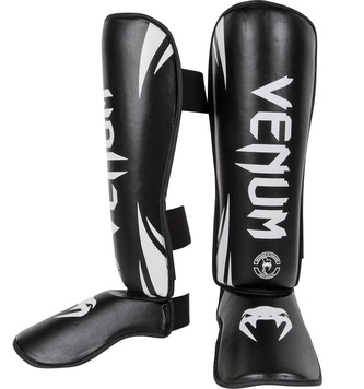 Chrániče holení a nártu VENUM Challenger | L