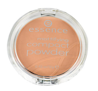 Essence Mattifying Compact Powder Pudr 12 g 01 Natural Beige pro ženy